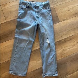 Levi’s rib cage straight Light Blue Jeans 32